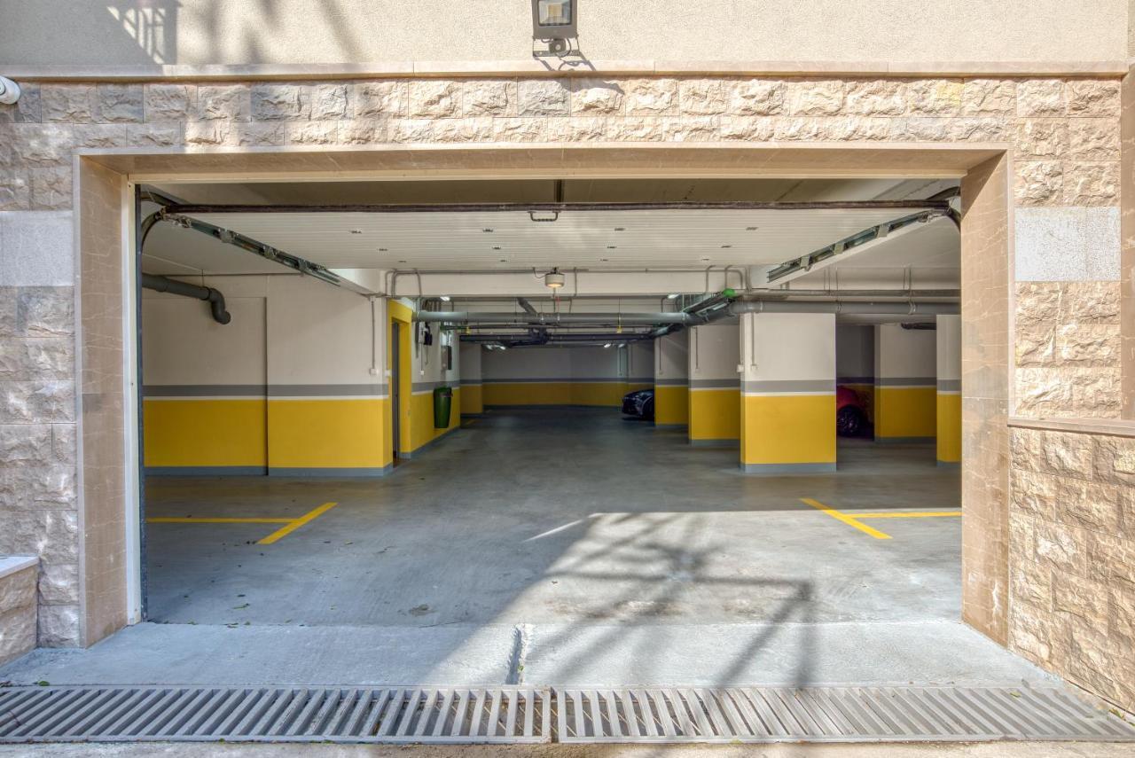 Ap Royal Oak - 2 Bedroom Apartment In ブドヴァ エクステリア 写真